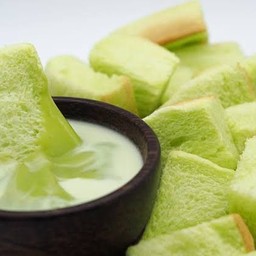 ขนมปังสังขยา