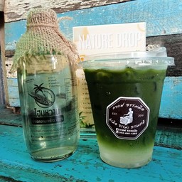 เพียวมัทฉะช่อดอกมะพร้าว