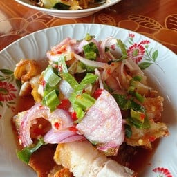 ครัวยายจอนอาหารตามสั่ง ท่าชัย