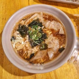 เกี๊ยวโชยุ