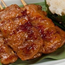 หมูปิ้งไส้กรอกอีสาน 3 ส. & ส้มตำ สาขาที่ 6 ร้อยเอ็ด