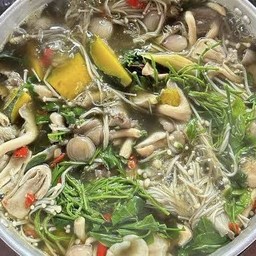 แกงเห็ดรวม
