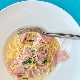 สปาเก็ตตี้คาโบนาร่า