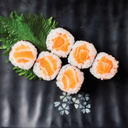 SALMON MAKI