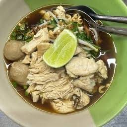 ก๋วตเตียวกาปง (มาม่าซือดะ)