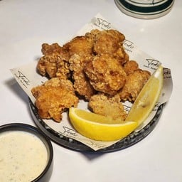 ไก่คาราเกะ (8-9 ชิ้น)