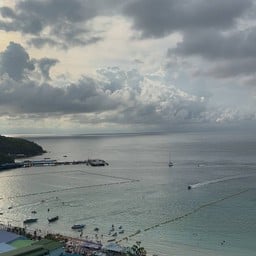 จุดชมวิวหาดตาแหวน