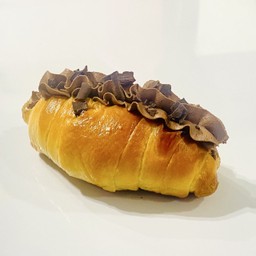 ขนมปังเกลือช็อคโกกานาช Chocolate ganache shiopan