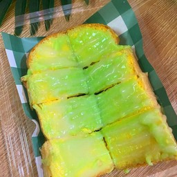 ปังปิ้งเนยนมสังขยา