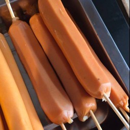 ไส้รอกไก่หนังกรอบ