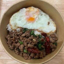 ผัดกระเพราเนื้อ