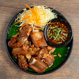 ซี่โครงหมูทอดกระเทียม
