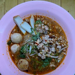 ก๋วยเตี๋ยวต้มยำหมูสับ