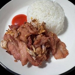 หมูกระเทียม