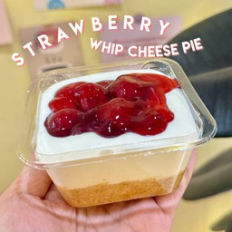 สตรอเบอร์รี่ วิปครีมชีสพาย