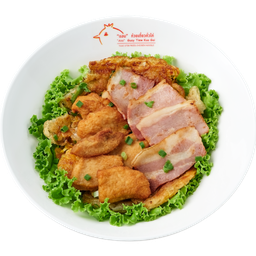 6.ใหญ่คั่ว ไก่ เบค่อน F.FlatNoodle with Chicken and Bacon