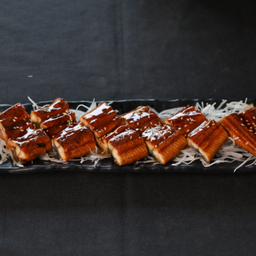 UNAGI SASHIMI