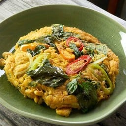 ไข่เจียวโหระพา