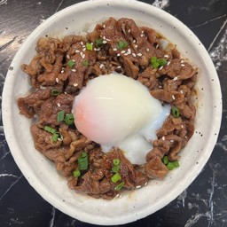 Buta Don(สันคอหมูผัดซอส)+ไข่ออนเซ็น