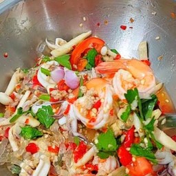 ยำเส้นแก้ว