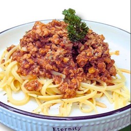 สะปาเกตตีมะเขือเทศหมูสับ