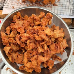 ไก่ทอดหาดใหญ่ เซเว่น ม.รุ่งนภา