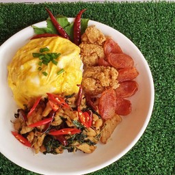 ผัดกระเพราซาดิสเป็นกับข้าว