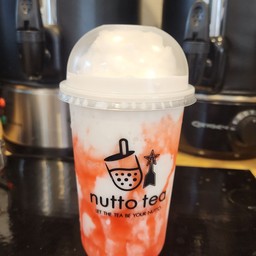 นมสดสตรอเบอรี่ปั่น