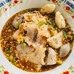 ลุงเอสก๋วยเตี๋ยวหมูต้มยำ สาขาวงเวียนใหญ่