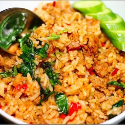 ข้าวผัดกะเพราหมูสับ(คลุก)