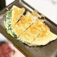 พัฟฟ์ผักโขม