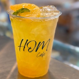 ชาสับปะรดน้ำผึ้ง