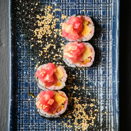 BLUEFIN TUNA FUTOMAKI