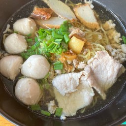 ก๋วยเตี๋ยวน้ำใส