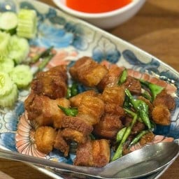 บ้านไพจิตร คาเฟ่มหาชัย