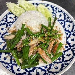 ข้าวปูผัดดอกหอม