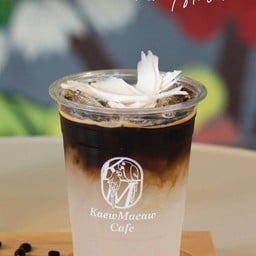 อเมริกาโน่น้ำช่อดอกมะพร้าว