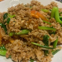 ข้าวผัดไข่+กากหมูโบราณ