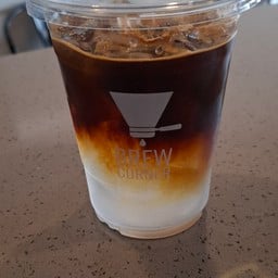 แบล็ค น้ำมะพร้าว