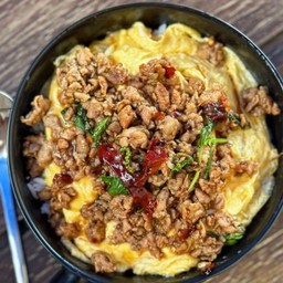 ข้าวกะเพราหมูสับ