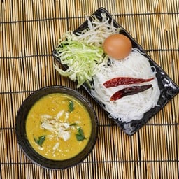 น้ำยาปู หมี่ไก่ฉีก ครัวลุงจิม หน้าเซนฟรัง