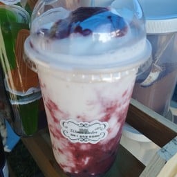 น้ำแข็งใส ชาวิปชีส หน้ากุโบร์ หาดใหญ่ น้ำแข็งใส  ชาวิปชีส หน้ากุโบร์  By มามี่