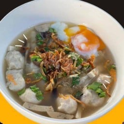 บังเฟิร์สเด็กเส้น ก๋วยจั๊บญวนฮาลาล