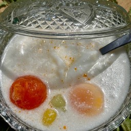 บัวลอยรวมไข่กะทิสด