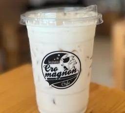 นมสดฮาเซลนัท