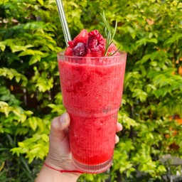 ราสเบอร์รี่ สมูทตี้