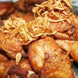 ไก่ทอดหน้าแสงจันทร์