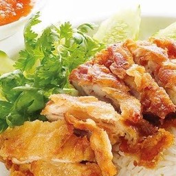 ข้าวมันไก่ทอด