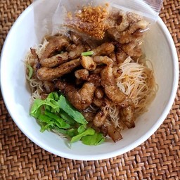 หมี่คลุกหม่าล่าหมูทอดน้ำปลารสหม่าล่า