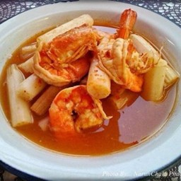 แกงส้มไหลบัวกุ้งสด